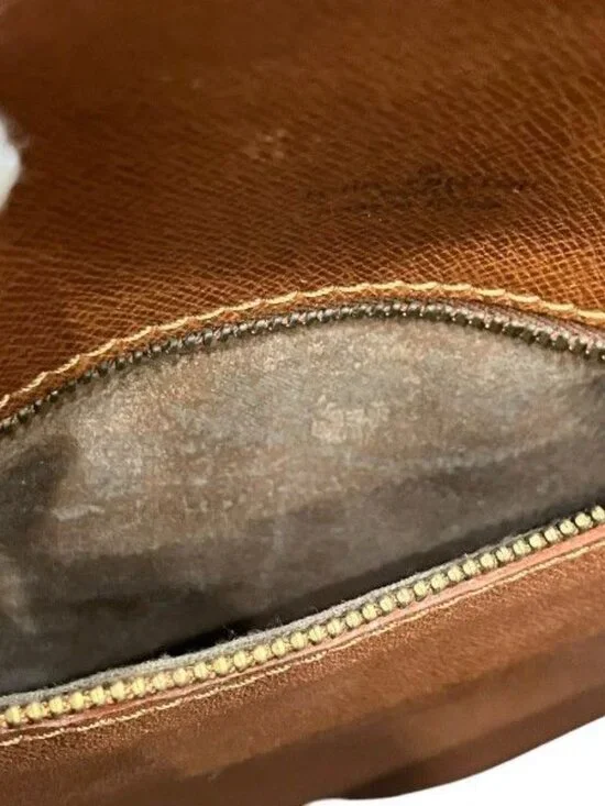 Louis Vuitton Monogram Saint Cloud GM Shoulder Bag - Picture 7 of 9